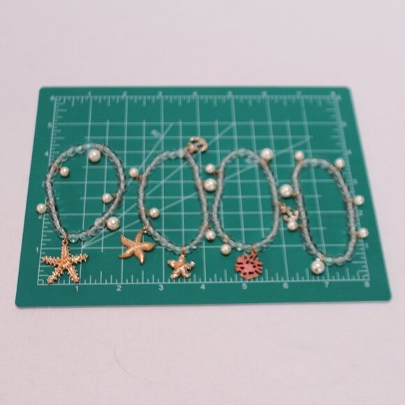 Starfish Four-strand Clear Bead and Faux Pearl Stretch Bracelet - Picture 5 of 7